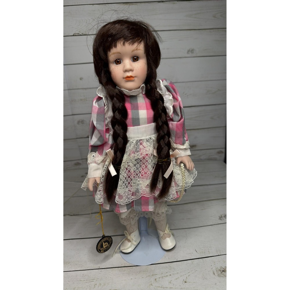 Brinn's Porcelain Doll 1991 2NCK-219 Pink Gray Plaid Dress 16" w/Box & Stand Vtg